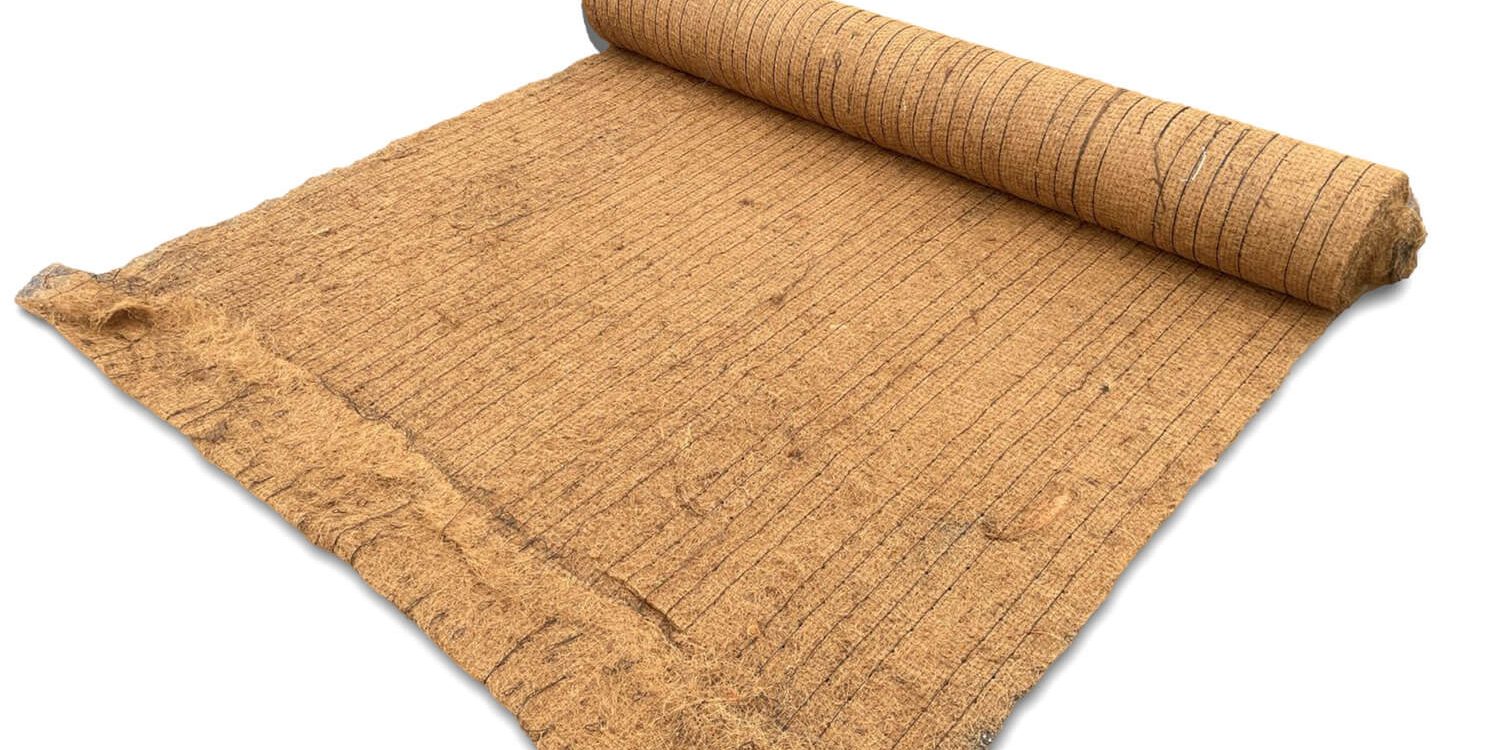 woven-straw-blankets Woven Straw Blankets